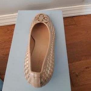 Vitorio Carli Shoe Medina Weave cream size 6B
